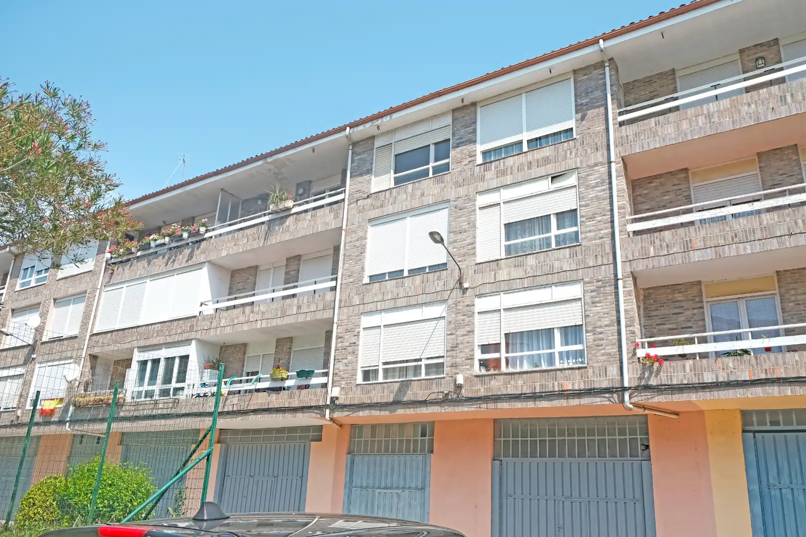 Vista exterior de Piso en venta en Ampuero con Terraza