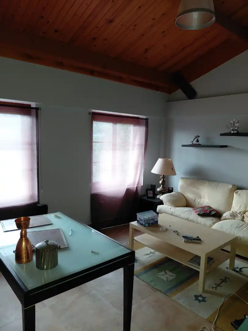 Sala d'estar de Casa o xalet en venda en Arteixo amb Jardí privat