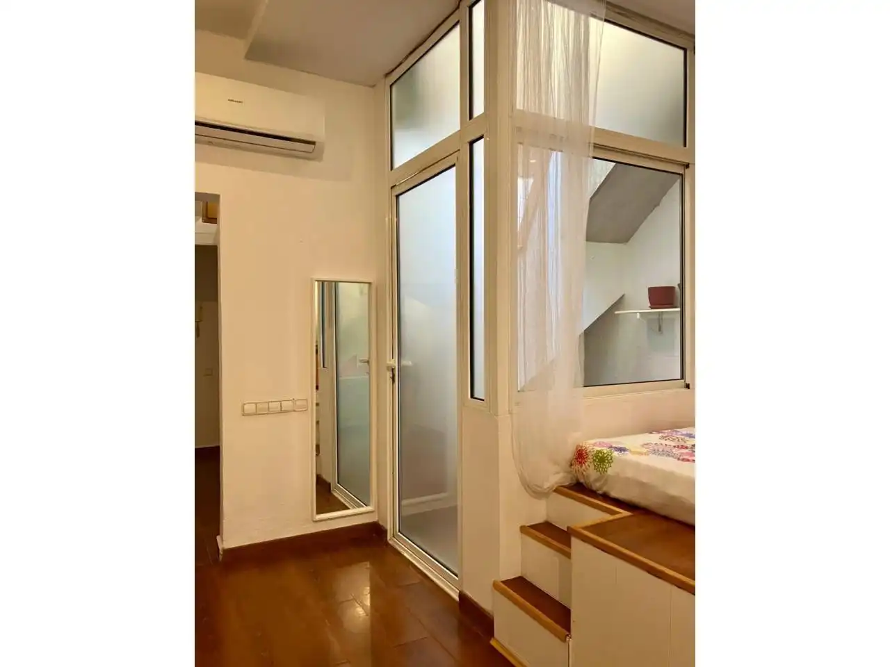 Bedroom of Flat for rent in Barcelona  with Air Conditioner, Heating and Private garden