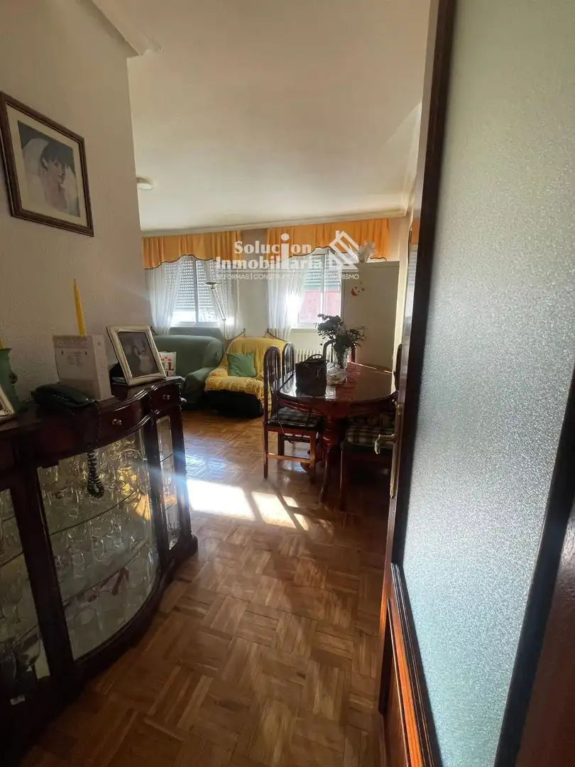 Sala de estar de Piso en venta en Salamanca con Calefacción y Amueblado
