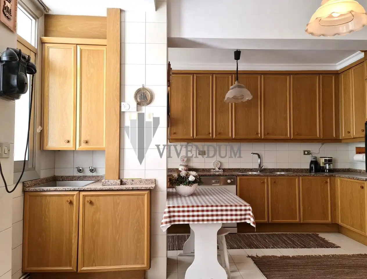 Kitchen of Flat for sale in Vigo   with Heating, Parquet flooring and Terrace