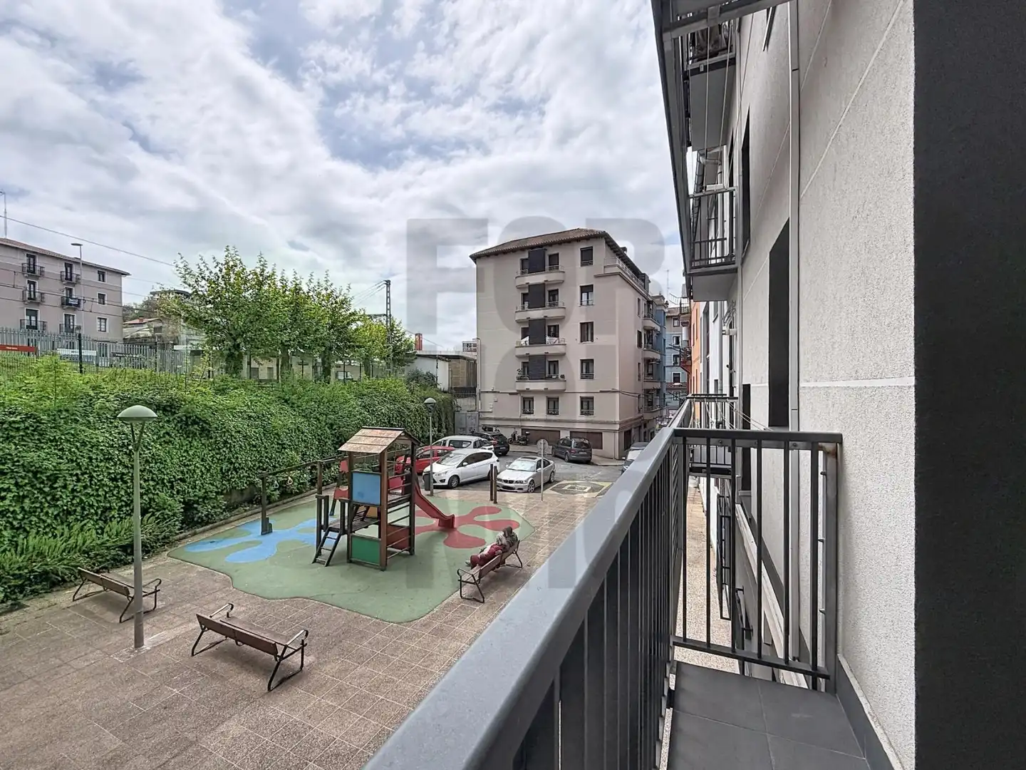 Vista exterior de Piso en venta en Donostia - San Sebastián  con Calefacción y Balcón