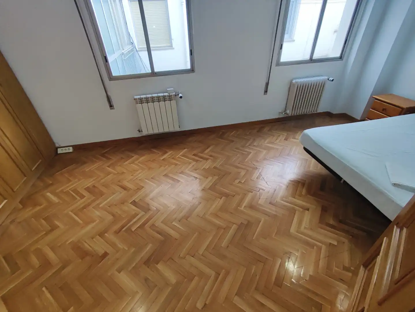 Flat for rent in Calle Romanceros, Centro