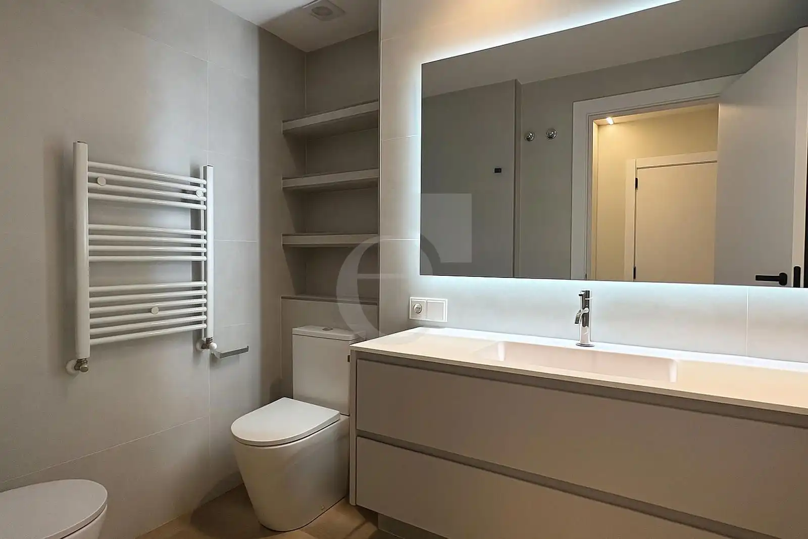 Baño de Piso en venta en Rocafort, Valencia