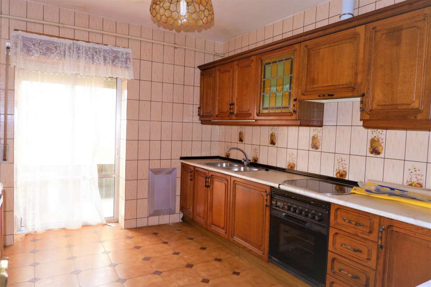 Kitchen of Flat for sale in Lerma  with Storage room