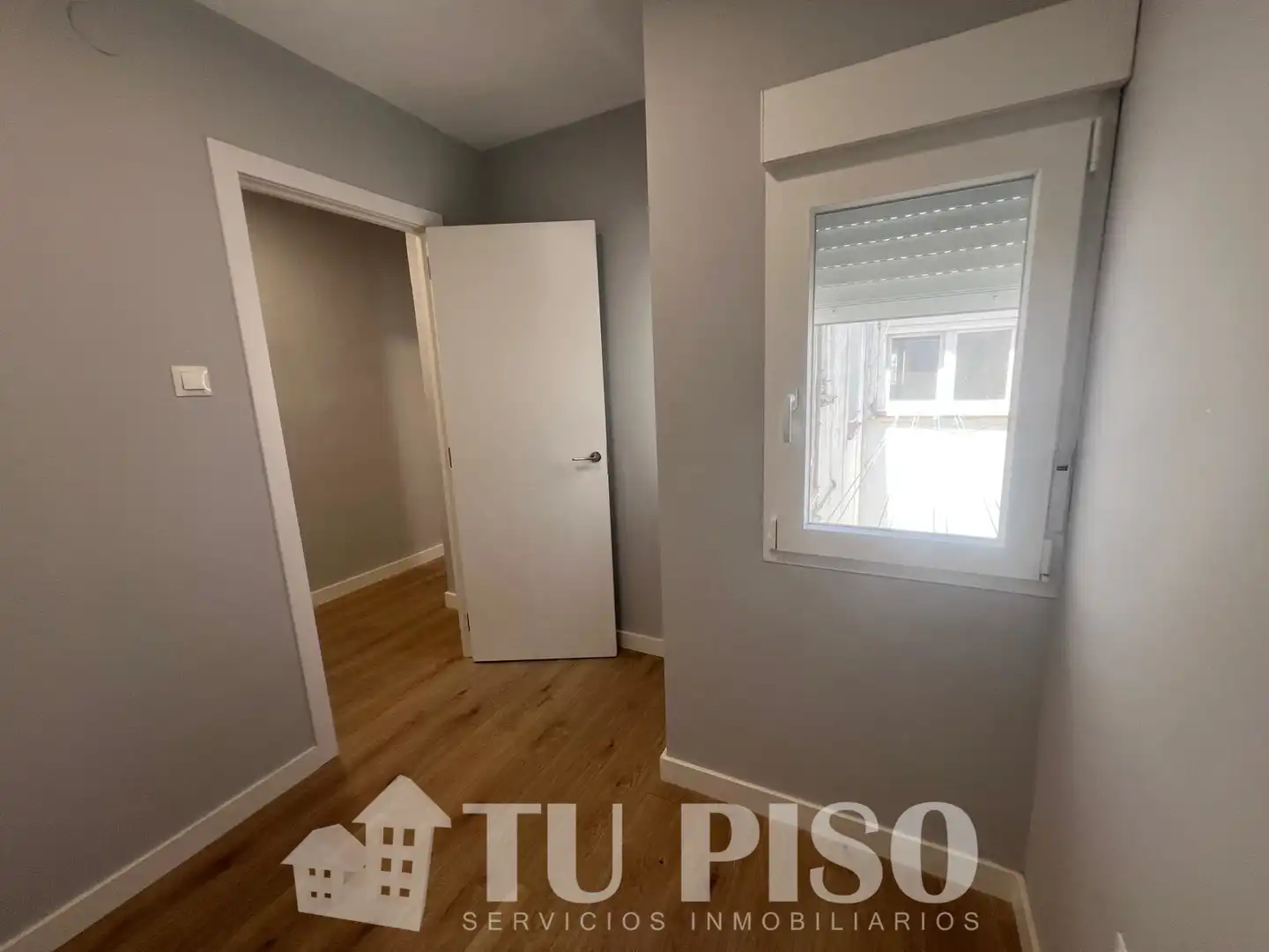 Habitación de Piso en venta en Madrid con Aire acondicionado