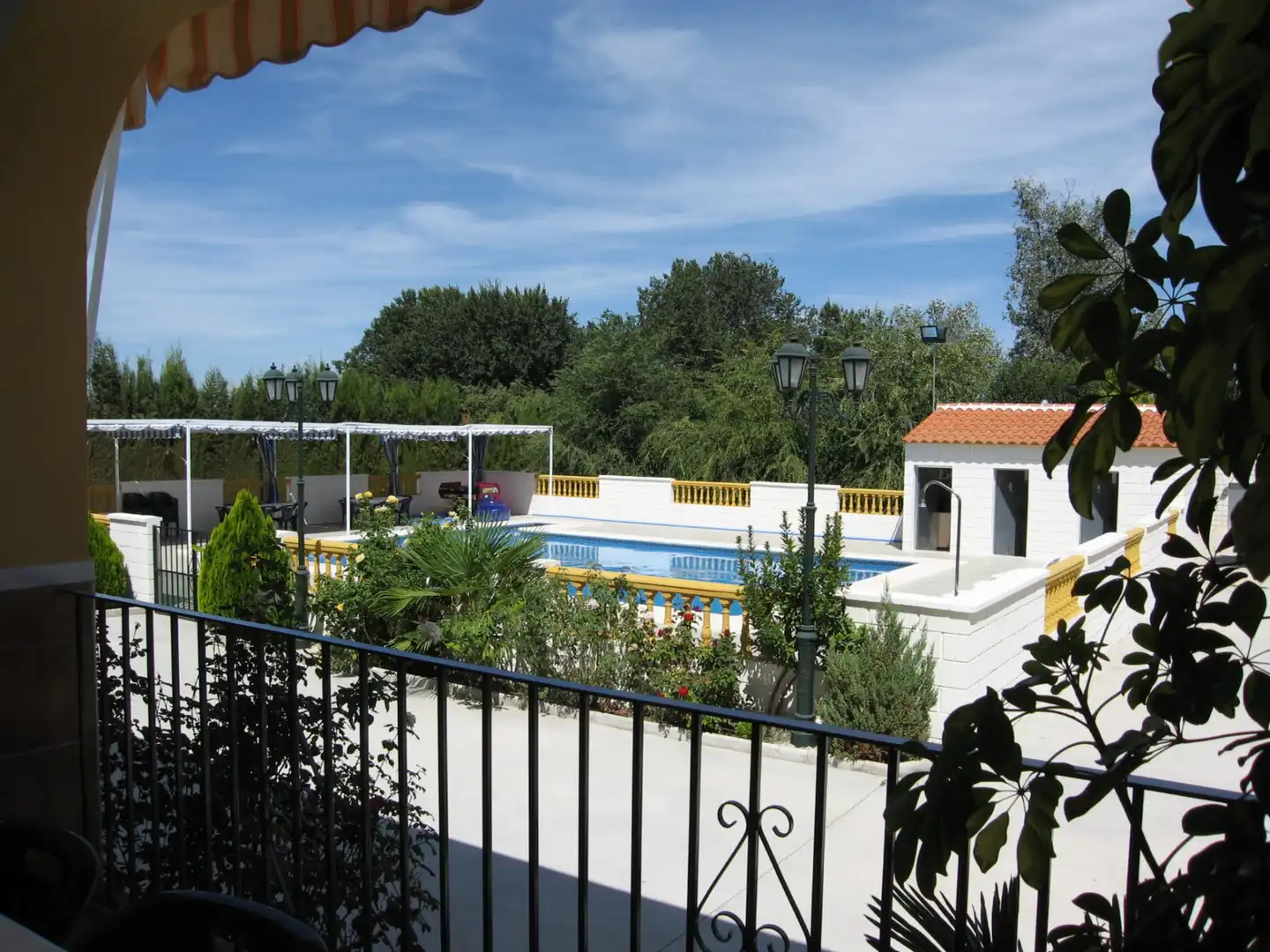 Terrace of Country homes for sale in Lucena  with Air Conditioner, Private garden and Swimming Pool