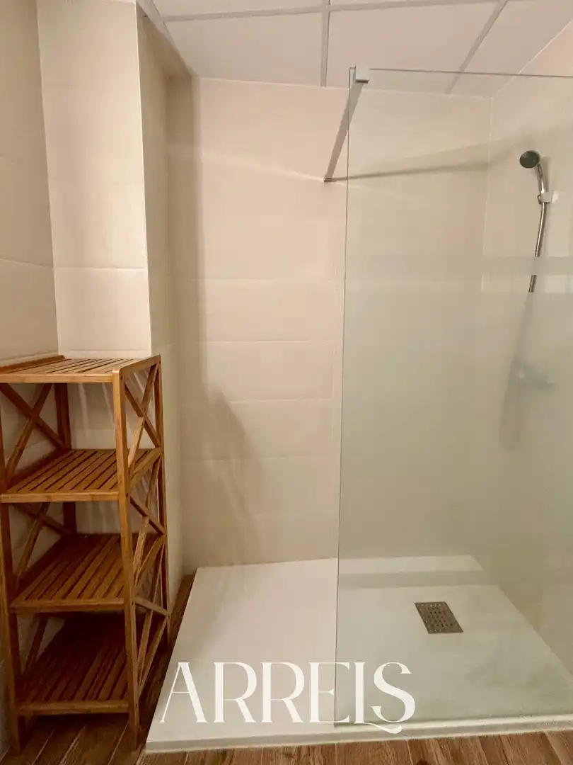 Baño de Piso en venta en Benicarló con Aire acondicionado, Calefacción y Amueblado