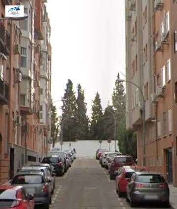 Exterior view of Garage for sale in Valdemoro