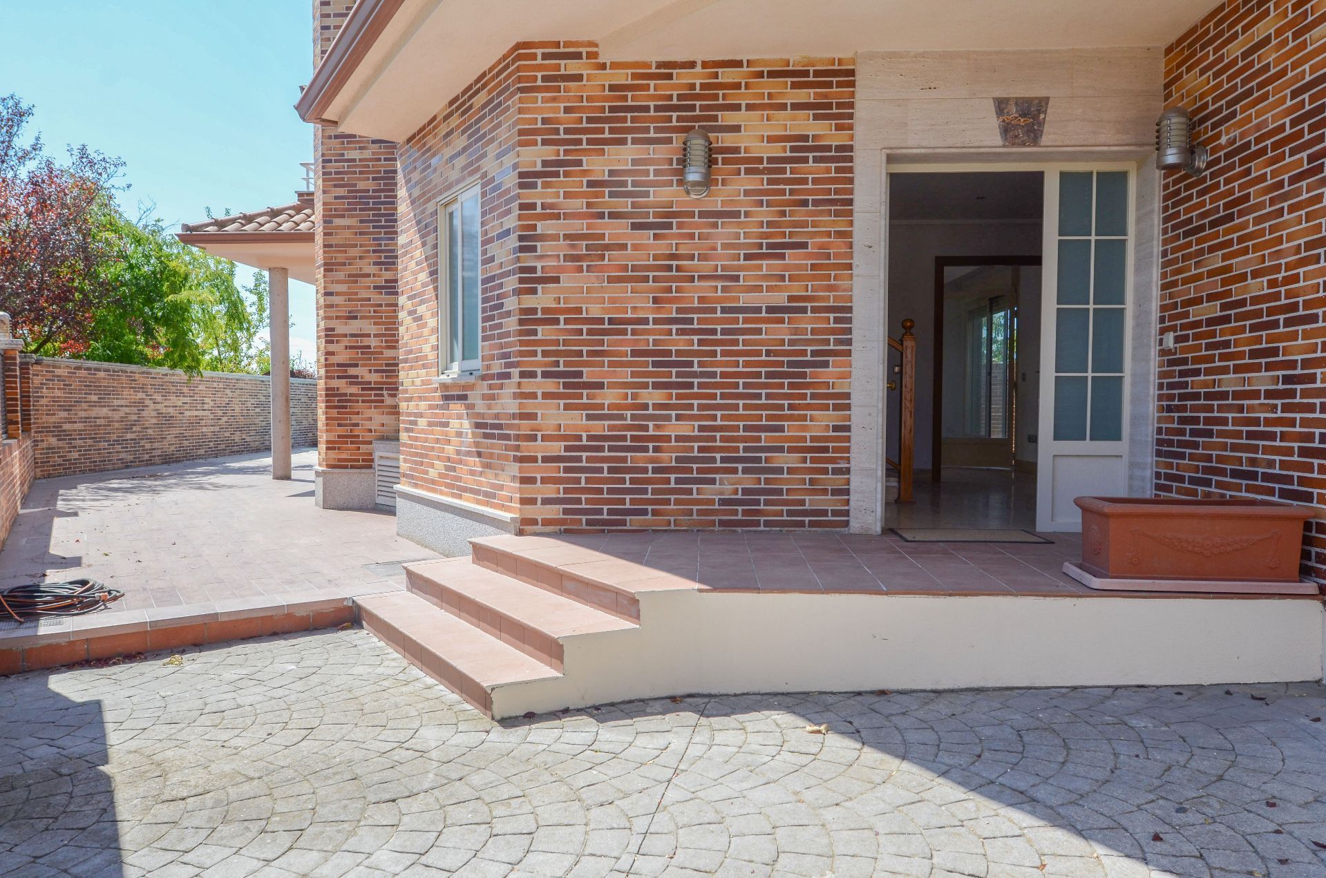 Terraza de Casa o chalet de alquiler en Villanueva de la Cañada con Aire acondicionado, Calefacción y Jardín privado