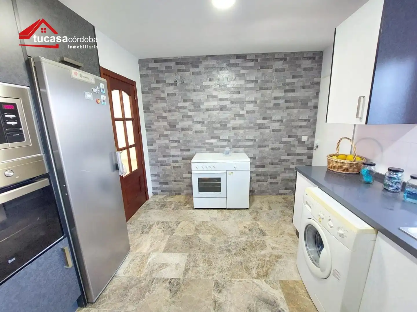 Kitchen of Houses for sale in Córdoba  with Terrace and Storage room