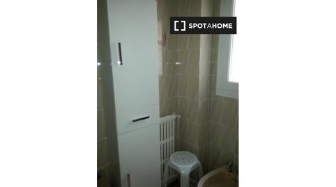 Photo 5 of Flat for rent in Pacífico, Madrid Capital