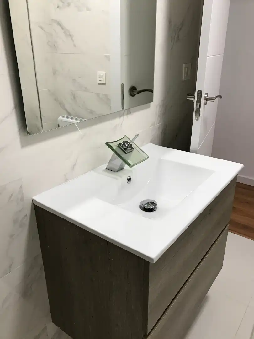 Bathroom of Flat for rent in Tarragona  with Air Conditioner, Terrace and Oven