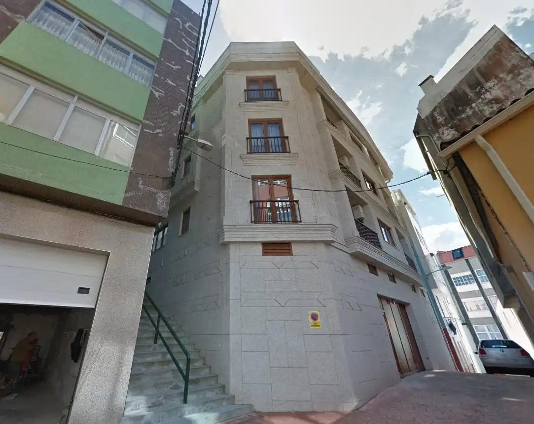 Vista exterior de Piso en venta en Malpica de Bergantiños con Amueblado