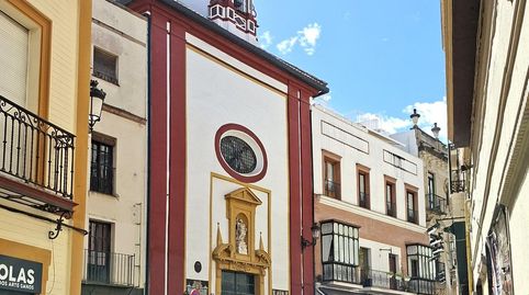 Foto 2 de Dúplex en venda a Calle Javier Lasso de la Vega, Encarnación - Regina, Sevilla Capital