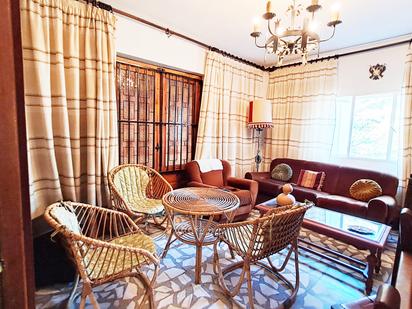 Living room of House or chalet for sale in Santa María de la Alameda  with Heating, Private garden and Terrace