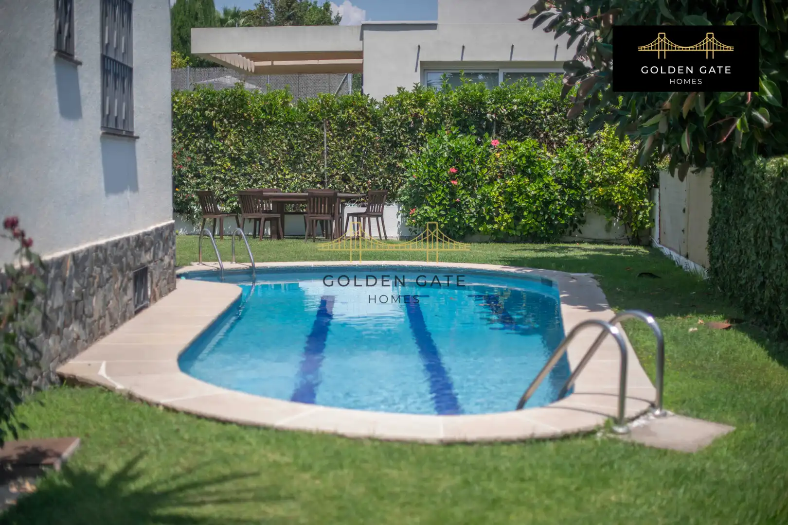 Piscina de Casa o xalet en venda en El Masnou amb Aire condicionat, Calefacció i Jardí privat
