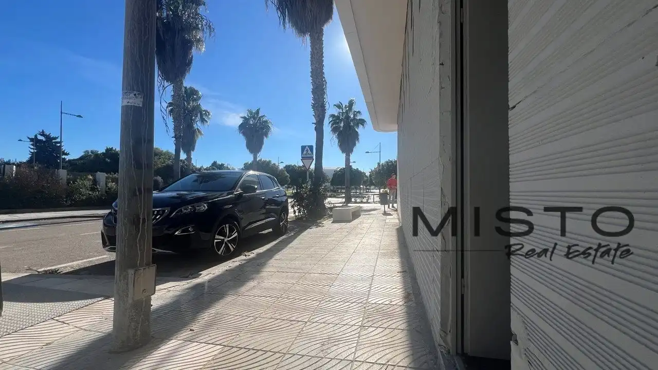 Local comercial en alquiler en DS ENSANCHE SUR I  Es: Pl: Pt:L CJT RESIDENCIAL MARE
 MARBELLA, imagen 6