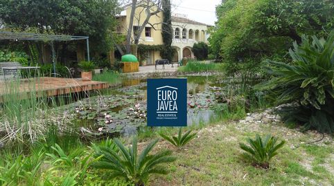 Propiedad excepcional con finca, lago privado y con gran potencial