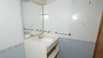 Bathroom of Single-family semi-detached for sale in Sabadell