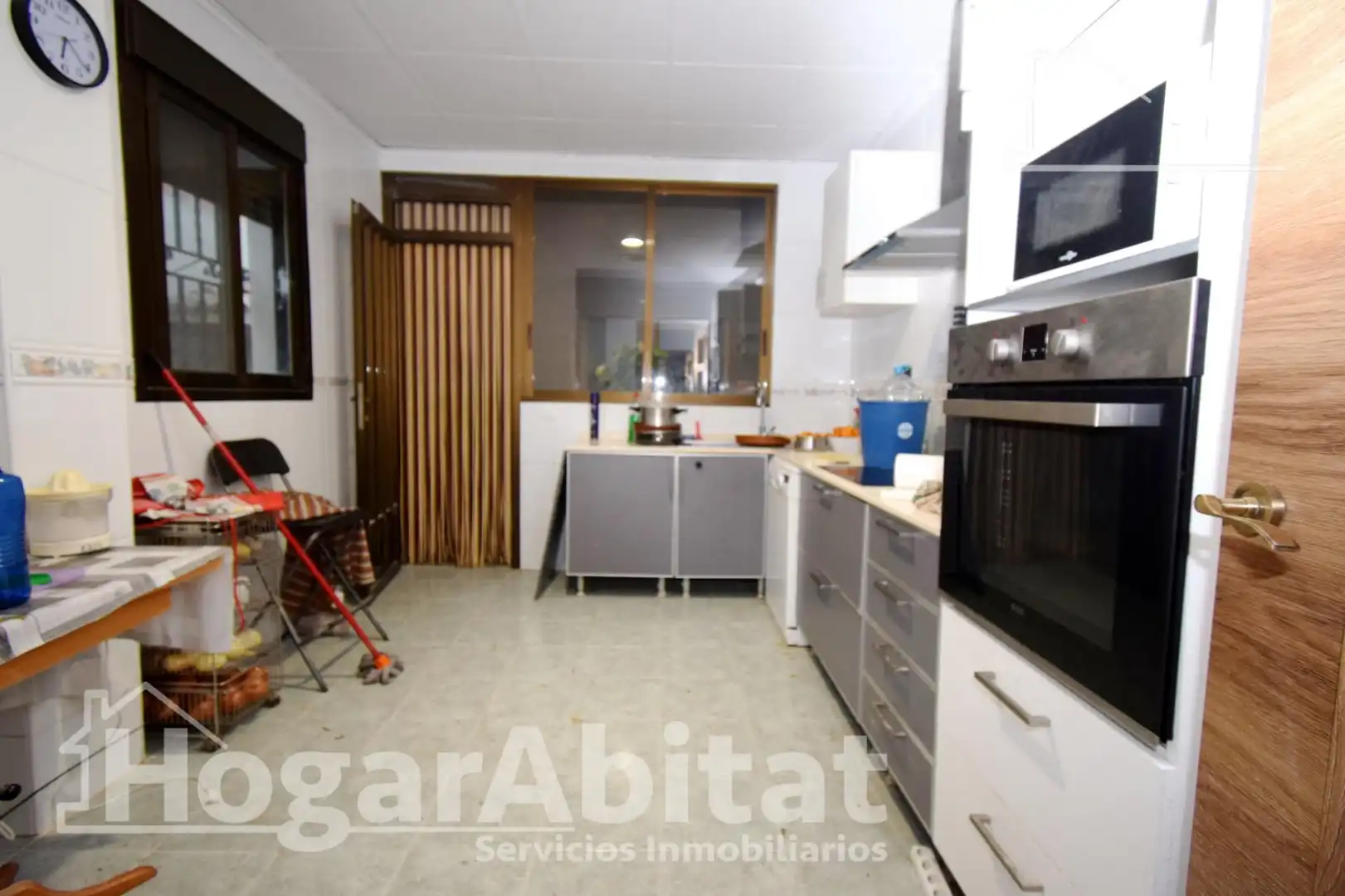 Cuina de Casa o xalet en venda en Catarroja amb Aire condicionat, Calefacció i Terrassa