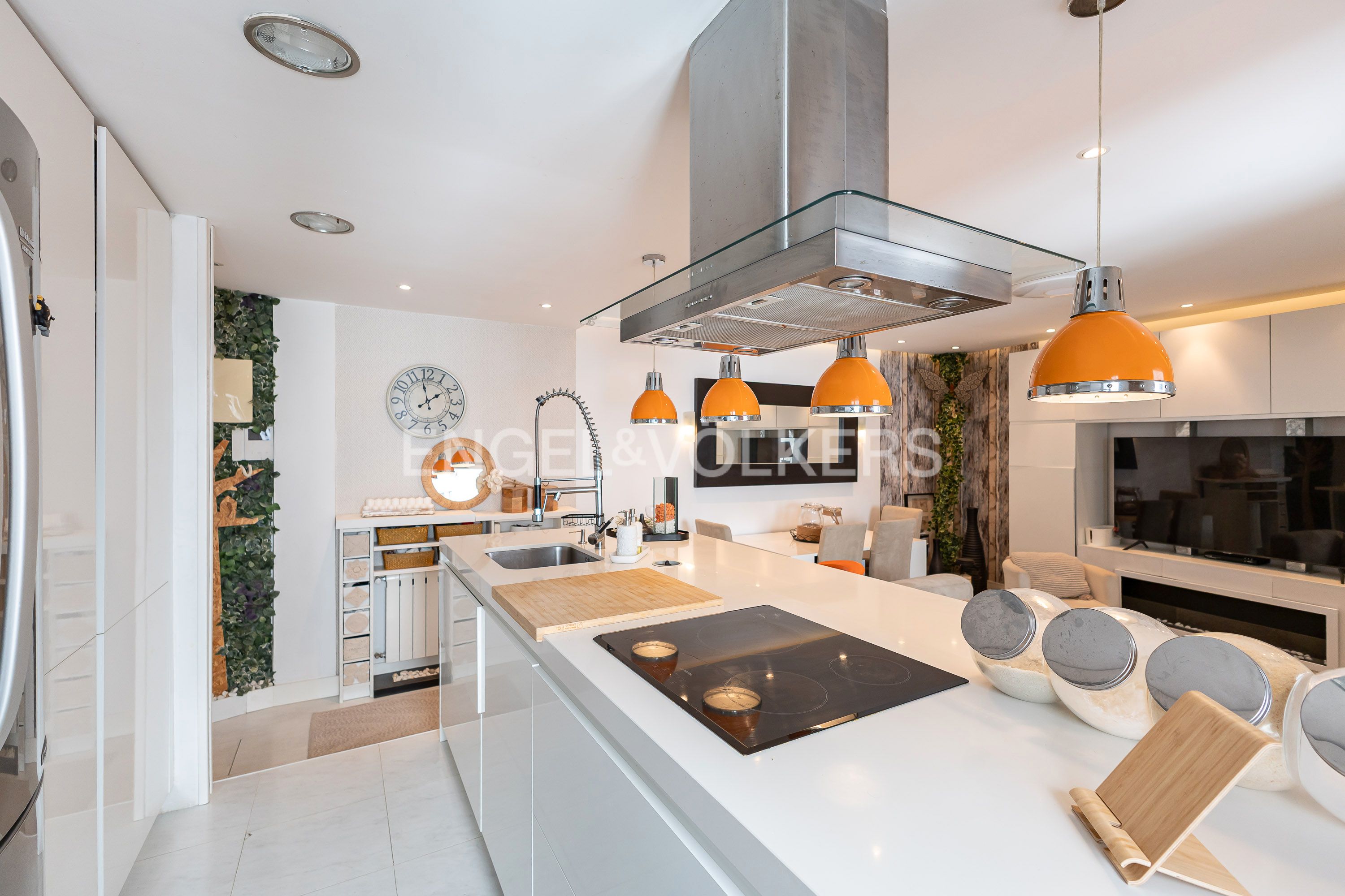 Kitchen of Apartment for sale in  Madrid Capital  with Heating