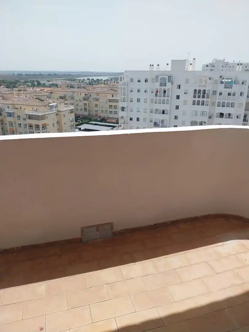 Flat with pool for sale in Valdelagrana, imagen 7
