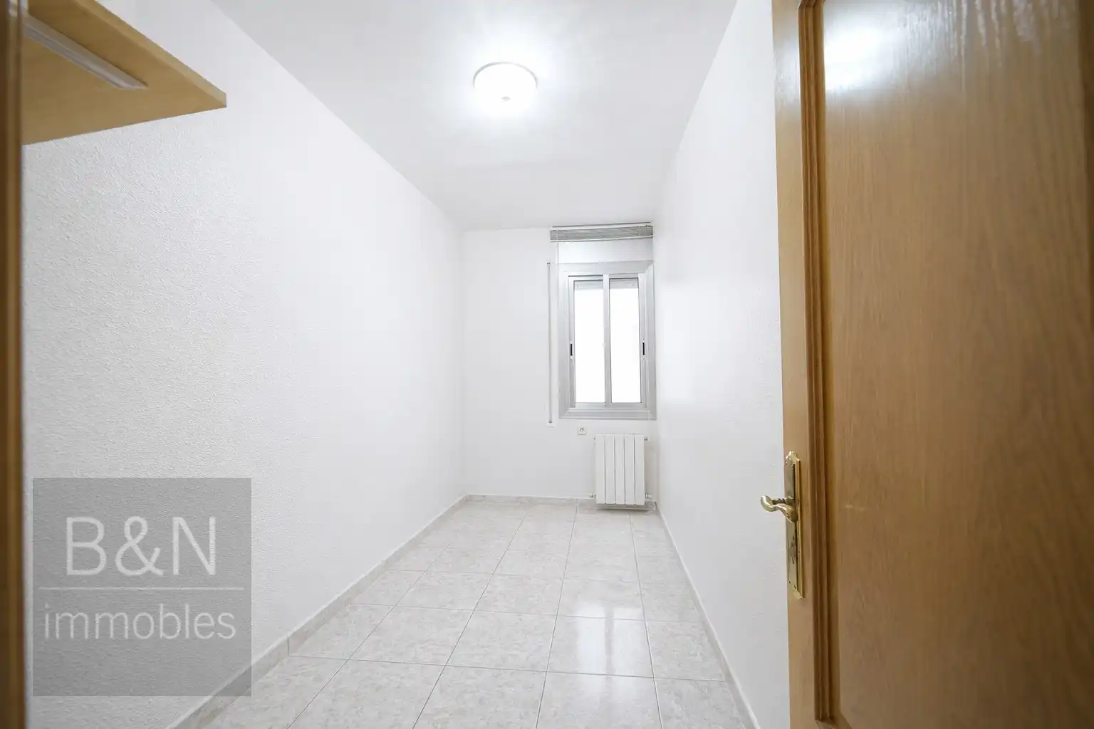 Flat for sale in Terrassa  with Heating