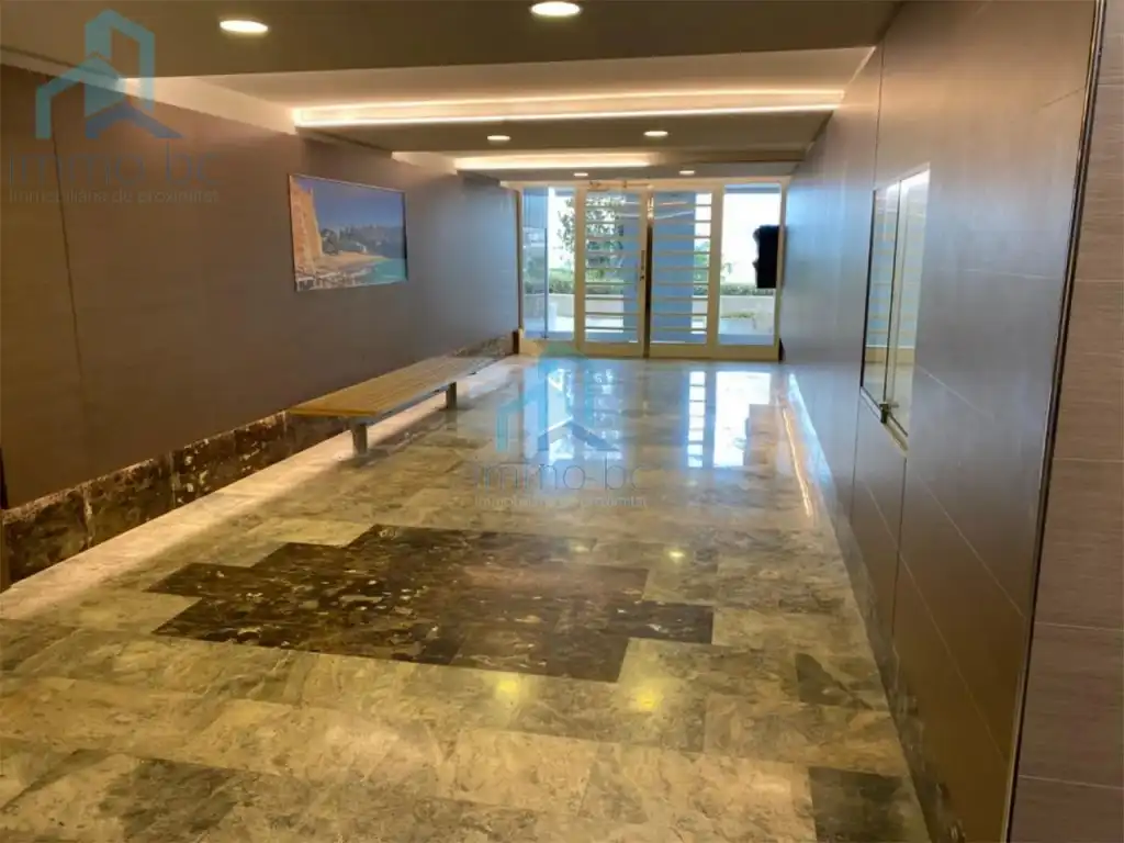 Flat with lift for sale in Calle Roquer, imagen 4