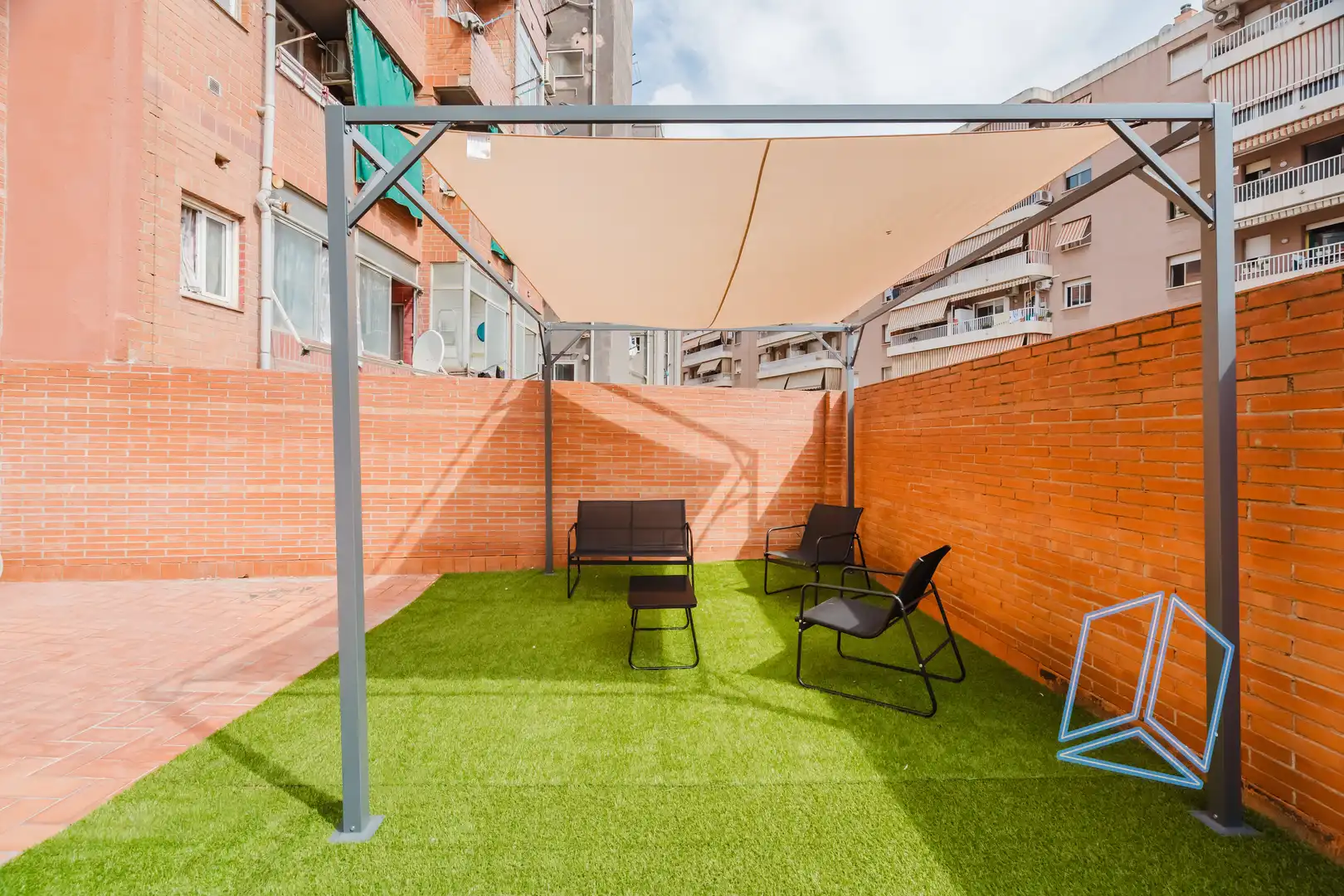 Terrassa de Pis en venda en Barcelona amb Calefacció, Terrassa i Traster