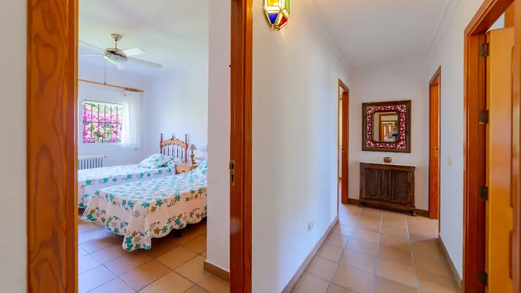 Bedroom of Houses for sale in Orihuela