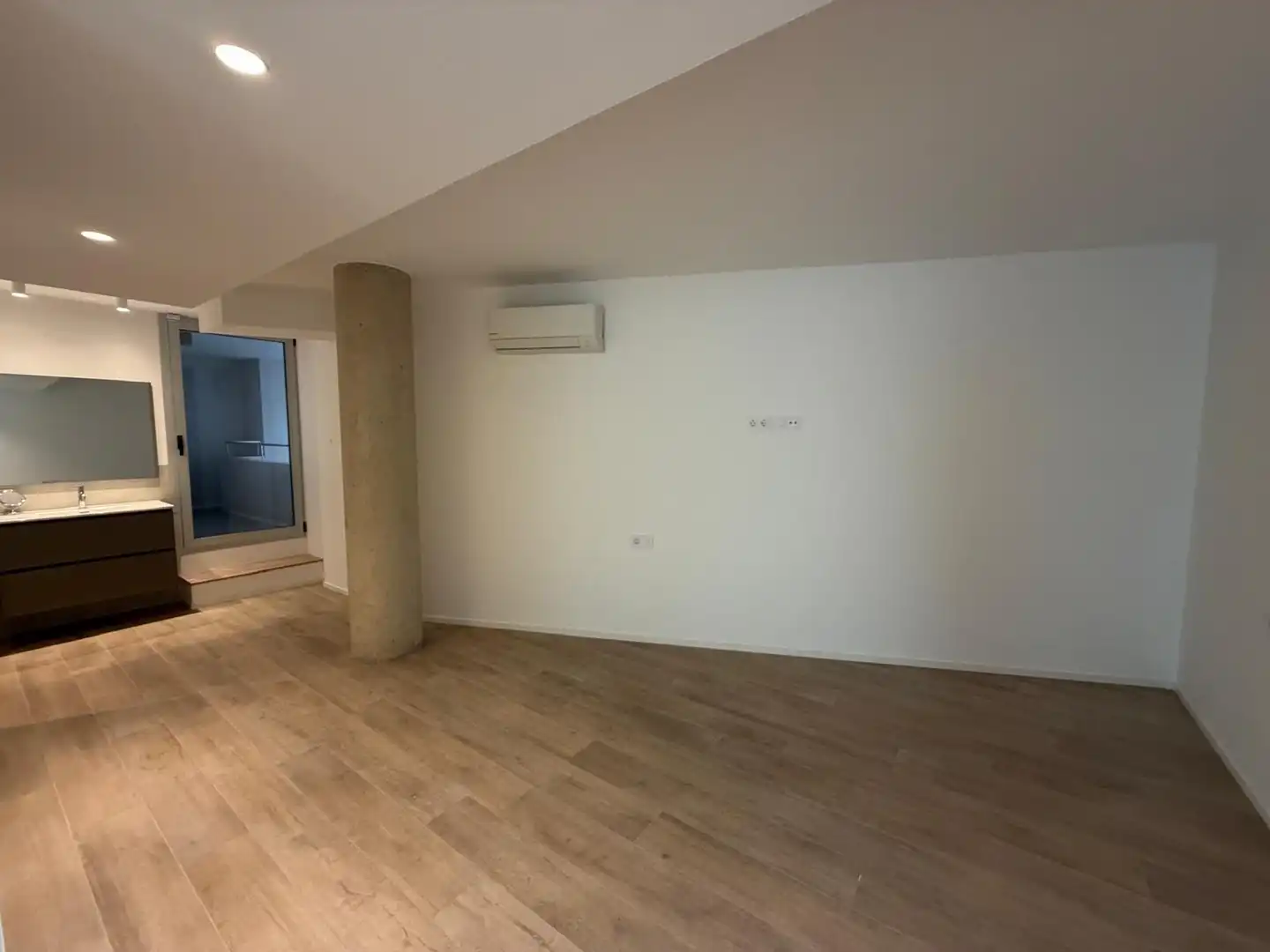 Duplexes for rent in RIU GÜELL, La Devesa