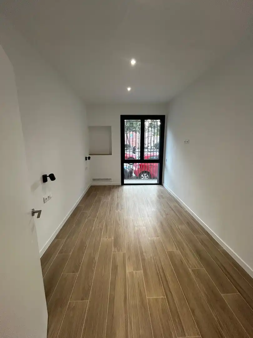 Ground floor for sale in Sabadell  with Heating, Terrace and Balcony