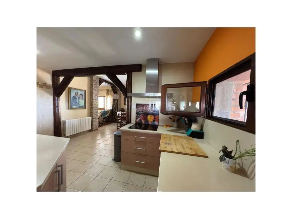 Küche von Country house zum Verkauf in Santiago de Alcántara mit Schwimmbad