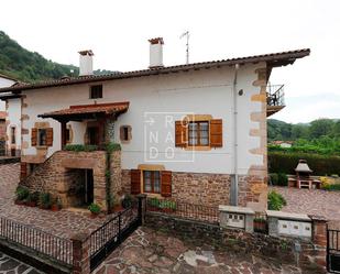 Vista exterior de Casa o xalet en venda en Elgorriaga amb Terrassa