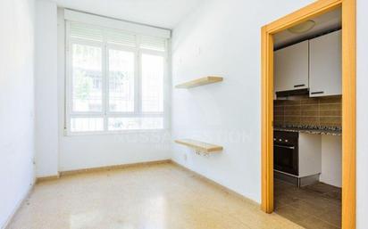 Bedroom of Flat for sale in  Valencia Capital