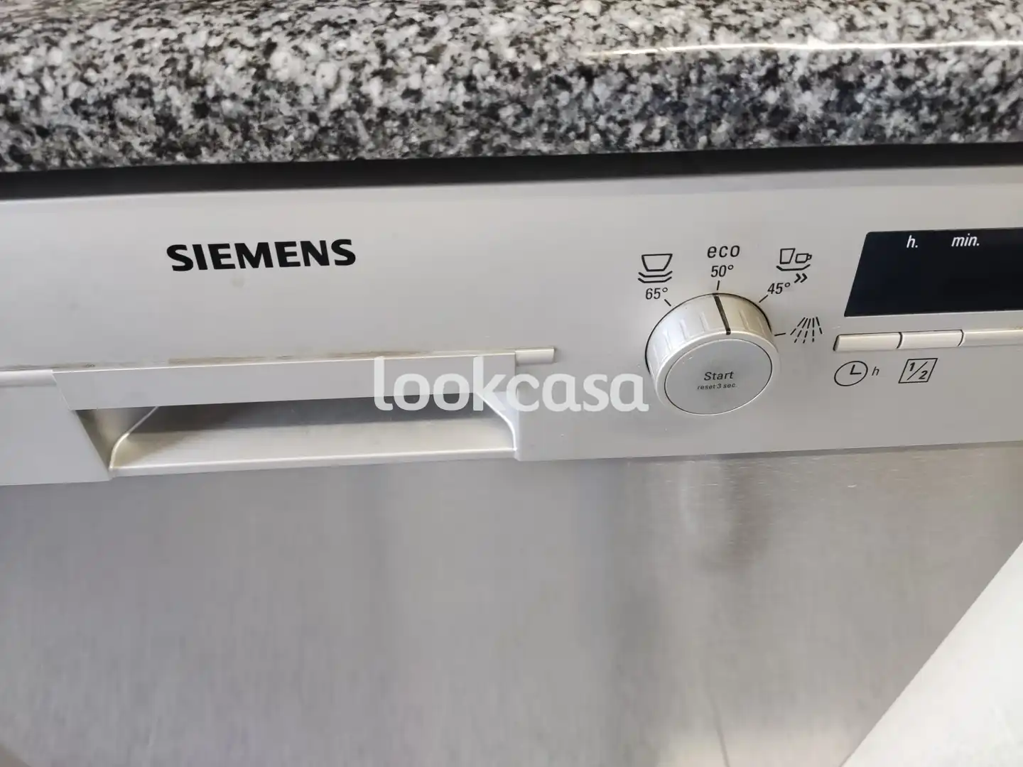 Cuina de Pis en venda en Sanxenxo amb Calefacció, Jardí privat i Parquet