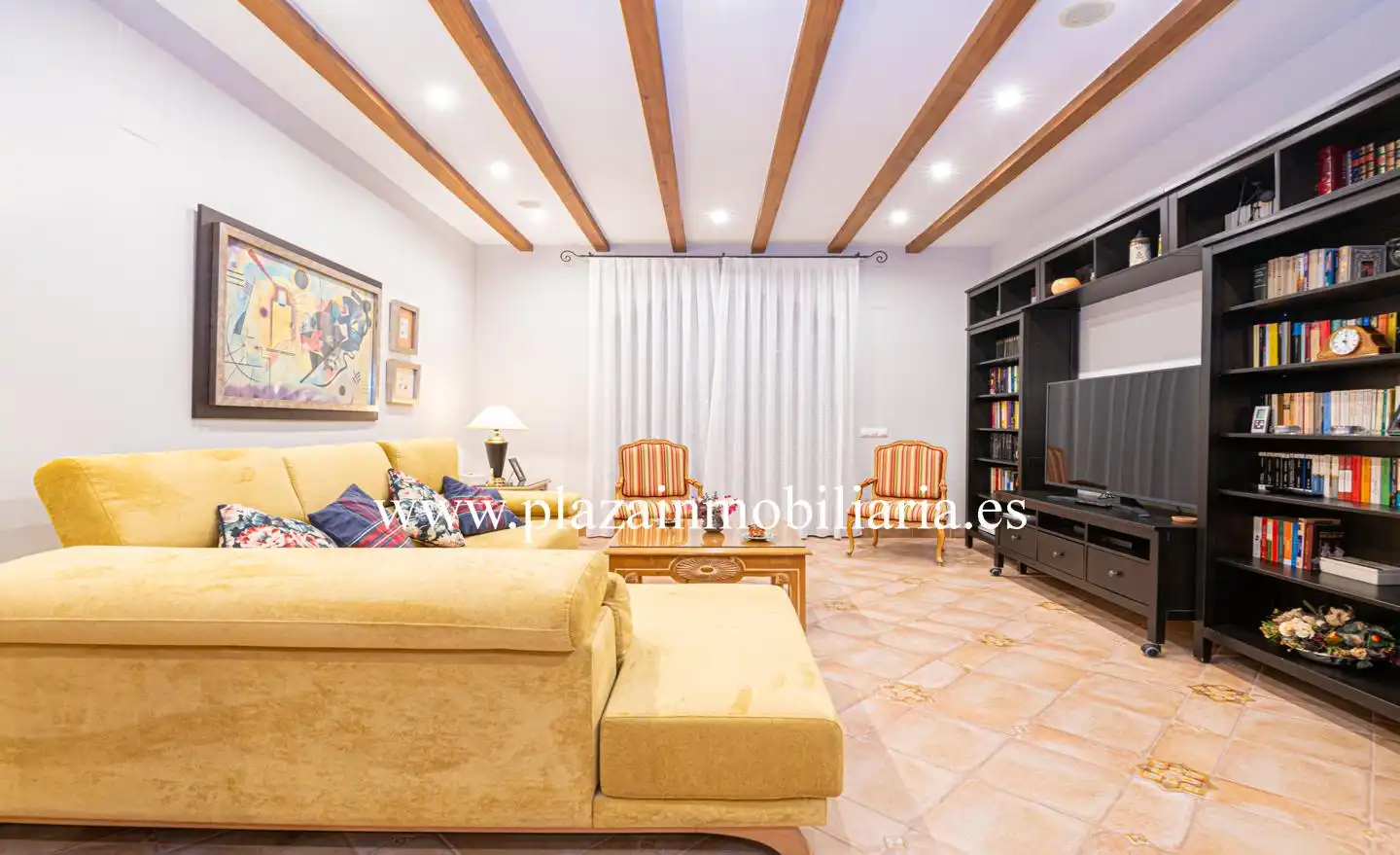 Living room of Houses for sale in Lucena