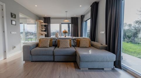 Foto 2 de Casa o chalet en venta en La Braña, Pillarno, Castrillón