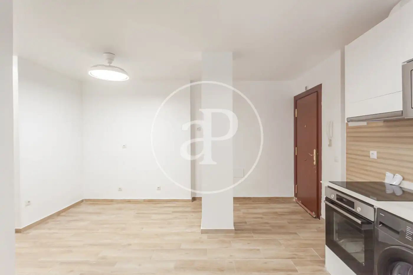 Flat with lift for sale in C. de García Noblejas 4, imagen 7