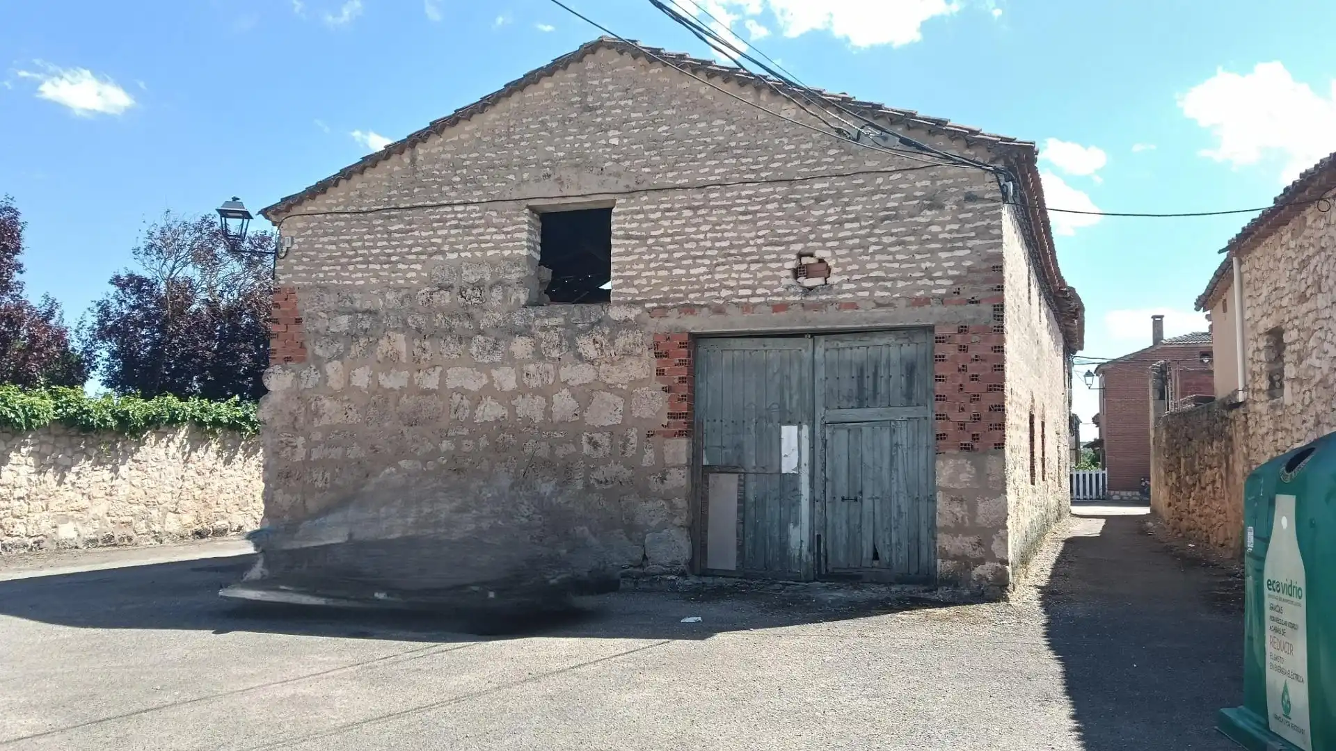 Vista exterior de Casa o chalet en venta en Modúbar de la Emparedada