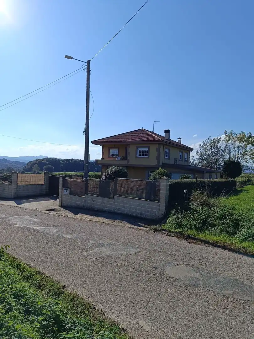 Casa en venta en Lalín