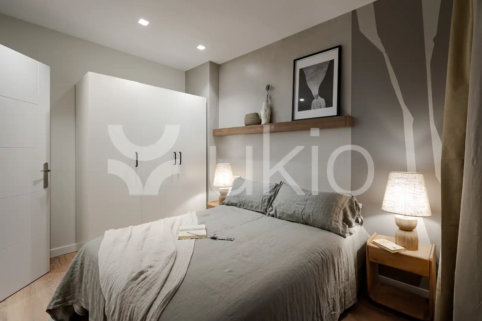 Schlafzimmer von Wohnungen zur Miete in Madrid mit Klimaanlage, Heizung und Terrasse