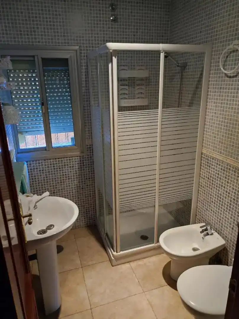 Bany de Casa o xalet de lloguer en Chipiona amb Aire condicionat, Traster i Moblat