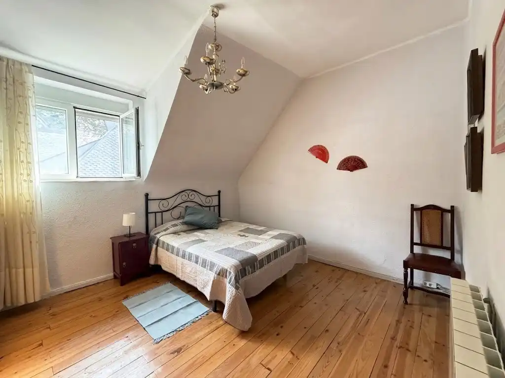 Habitación de Casa adosada en venta en Matallana de Torío, León
