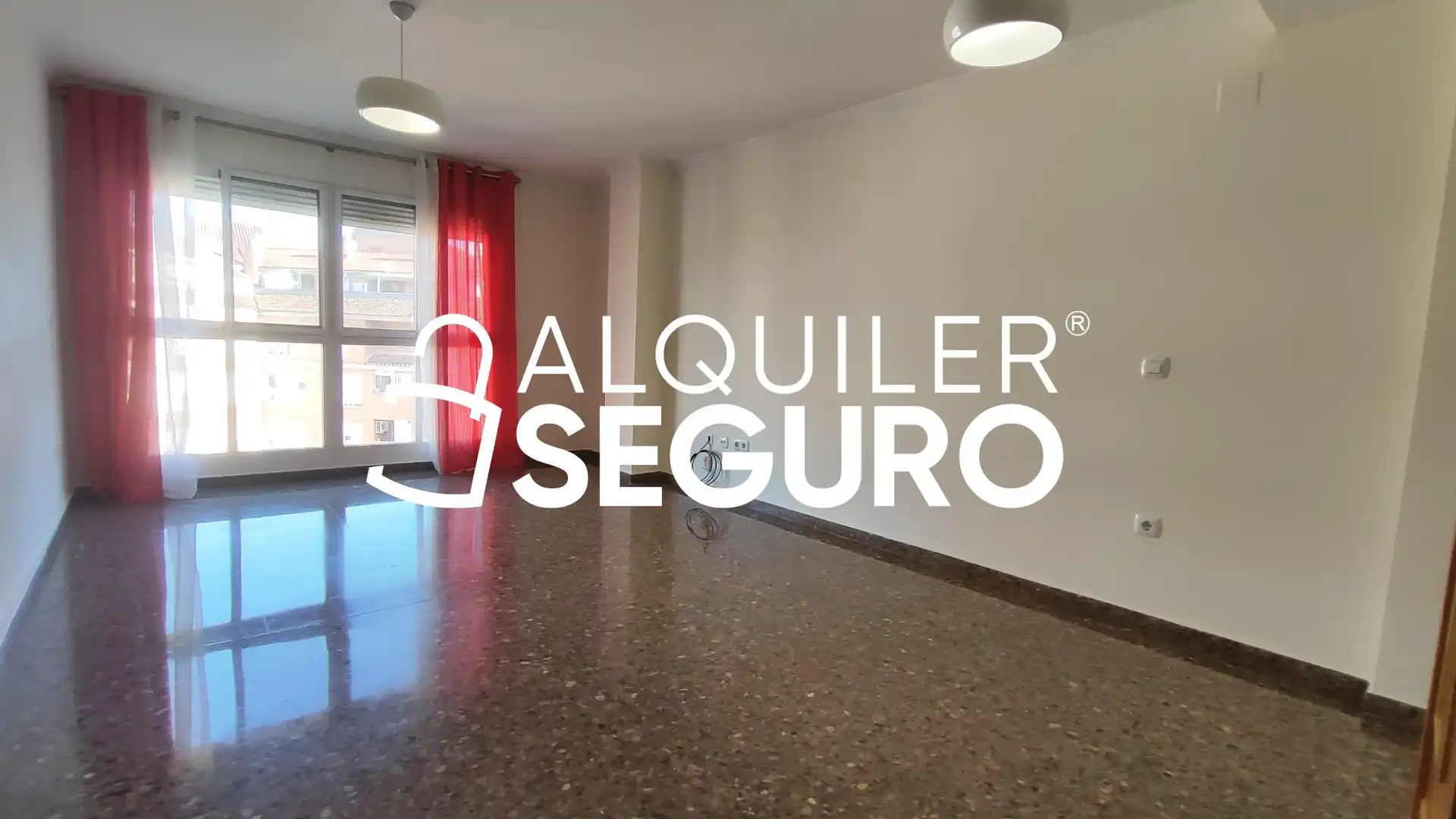 Vista exterior de Pis de lloguer en Torrent amb Aire condicionat, Calefacció i Traster