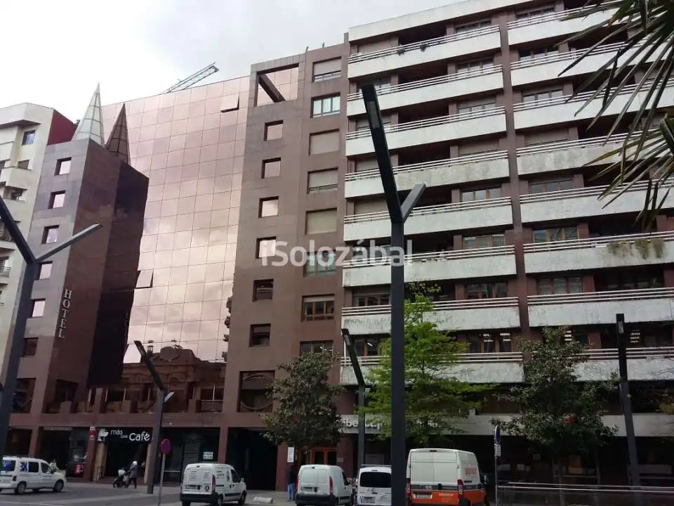 Büro mit Aufzug zur Miete in Logroño - Avenida Gran Vía Juan Carlos I, imagen 17