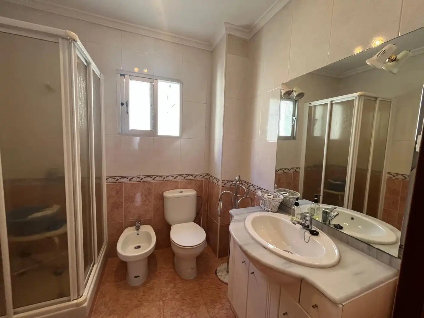 Baño de Piso en venta en Málaga con Aire acondicionado, Jardín privado y Terraza
