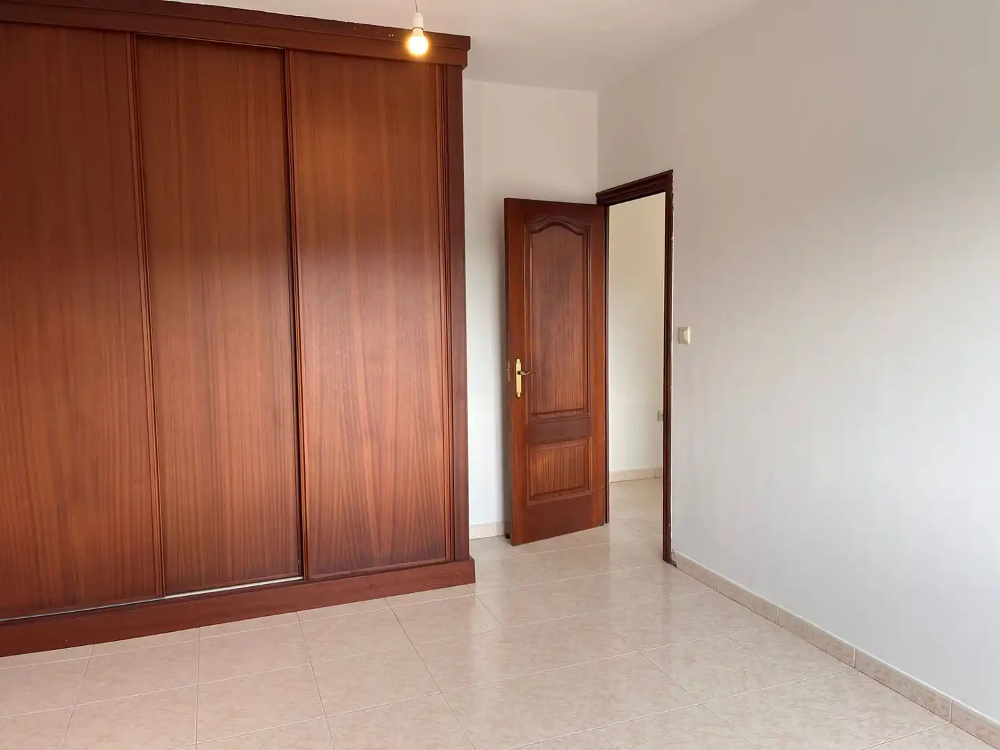 Schlafzimmer von Wohnung zum Verkauf in Arteixo mit Heizung