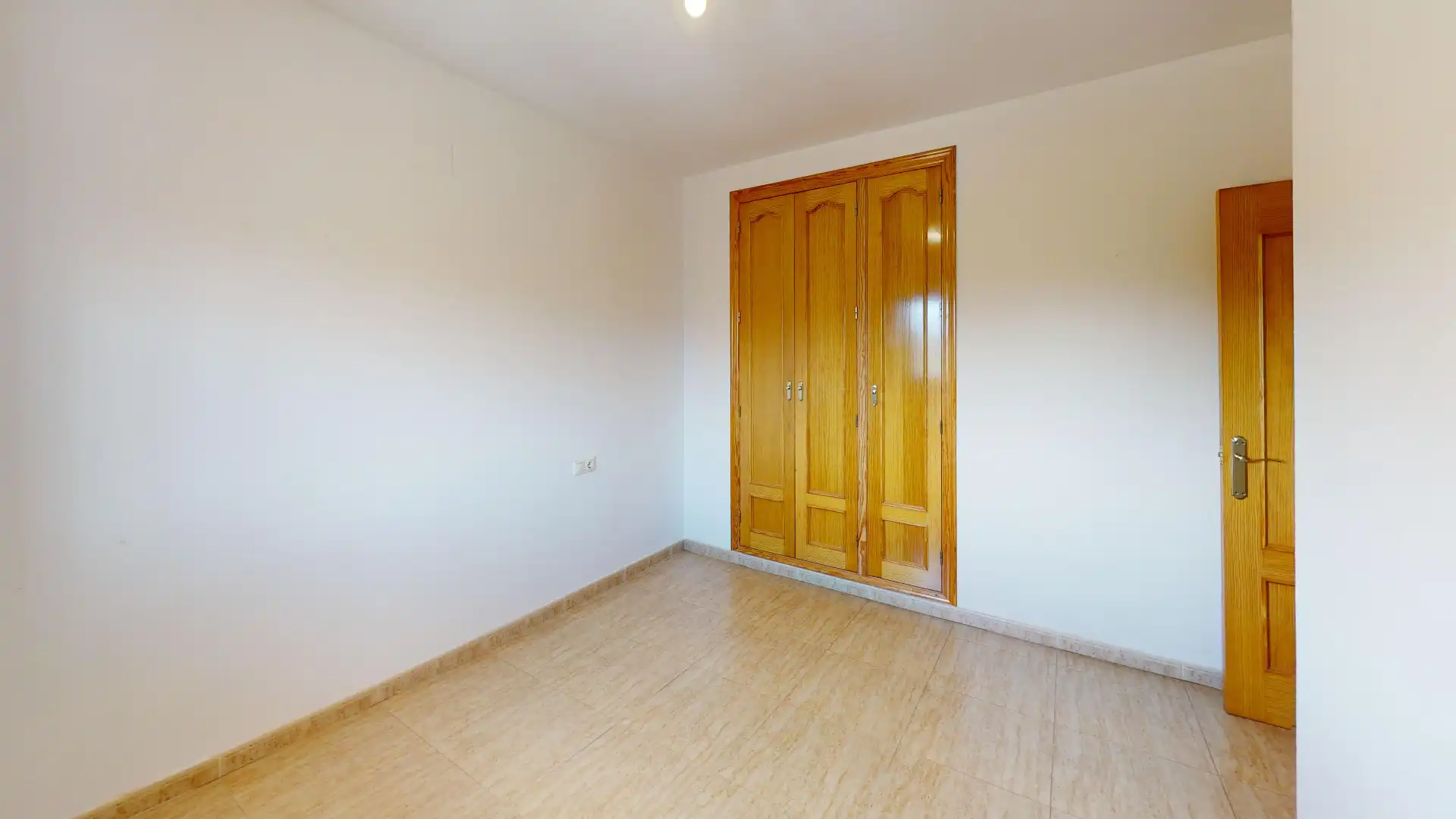 Habitación de Casa o chalet en venta en Alicante / Alacant con Aire acondicionado, Jardín privado y Terraza